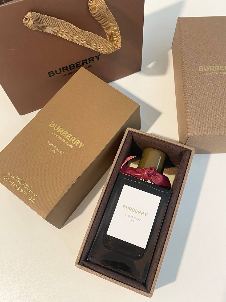 Burberry Exclusive Perfume
