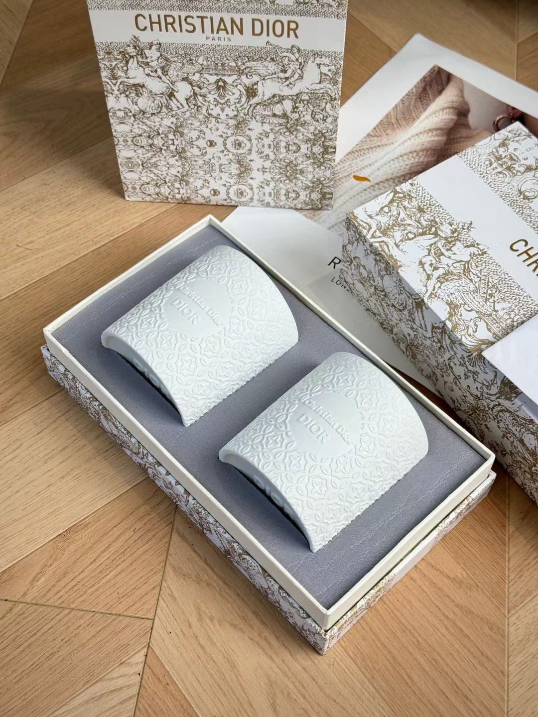 Dior Holiday Candle Set