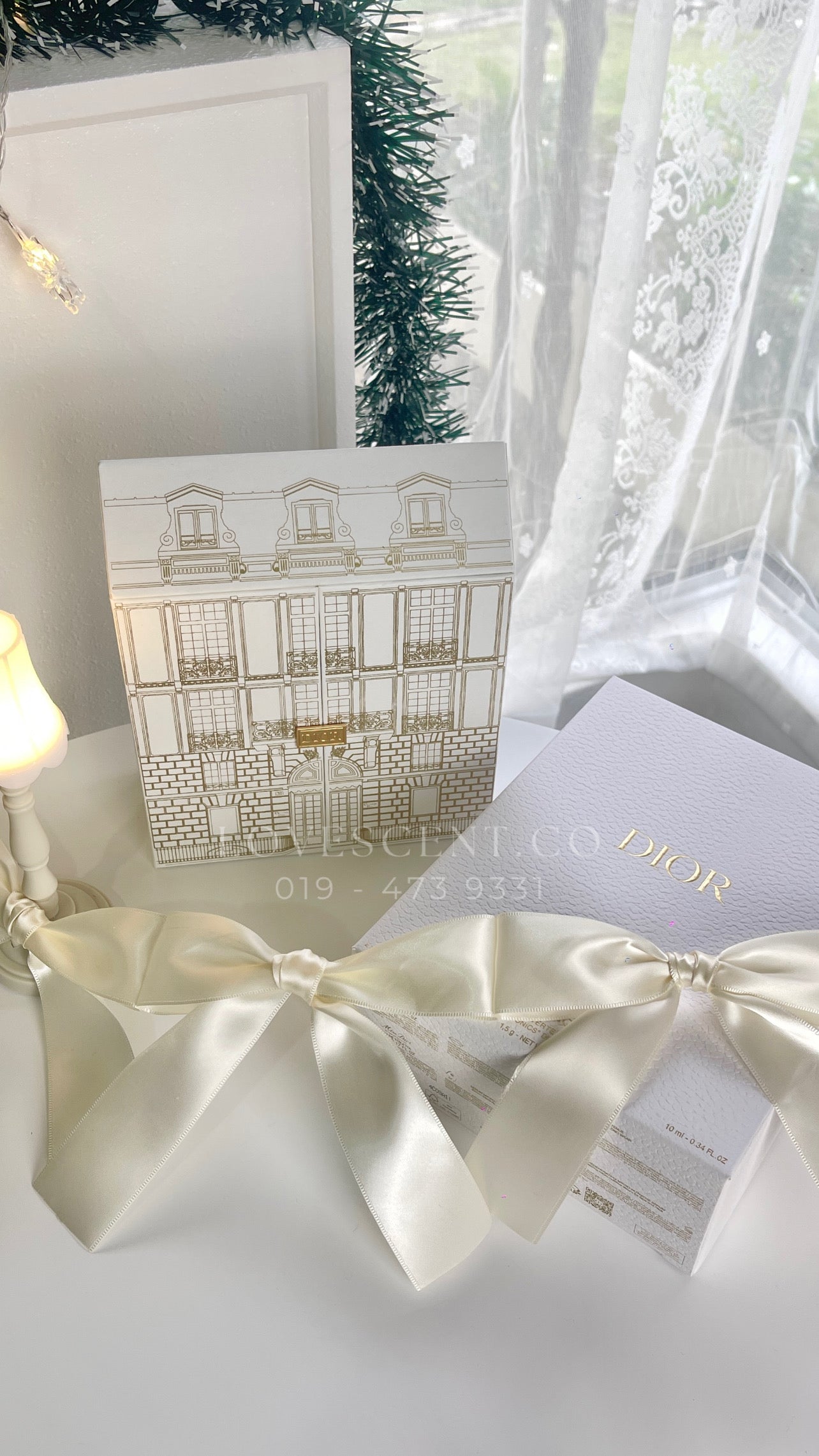 Dior Holiday Montaigne Castle Set