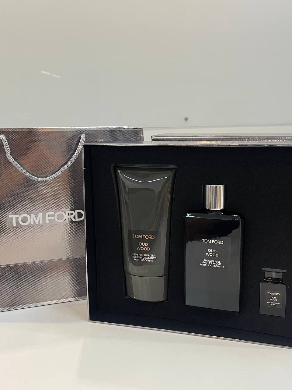 TomFord Oud Wood Set