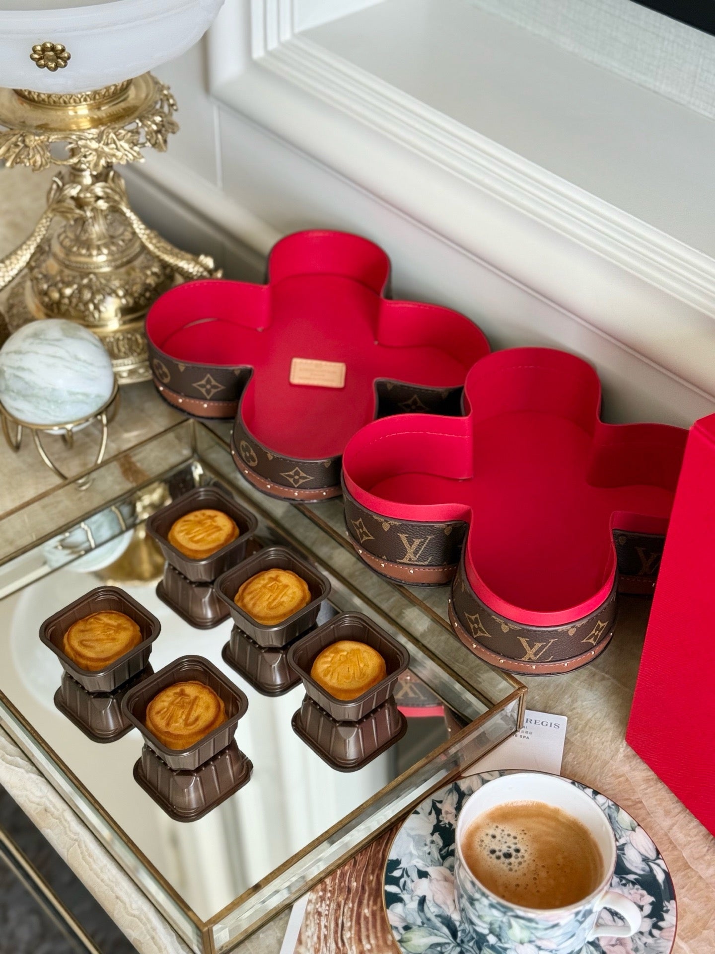 LV Mooncake Gift Set