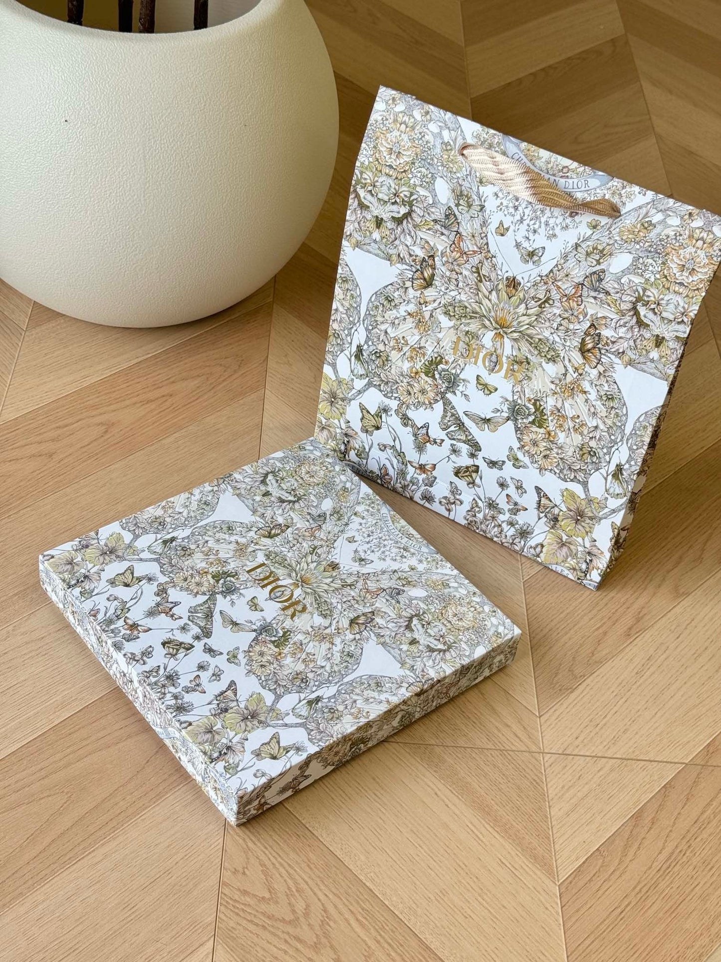 Dior Holiday Notebook Set