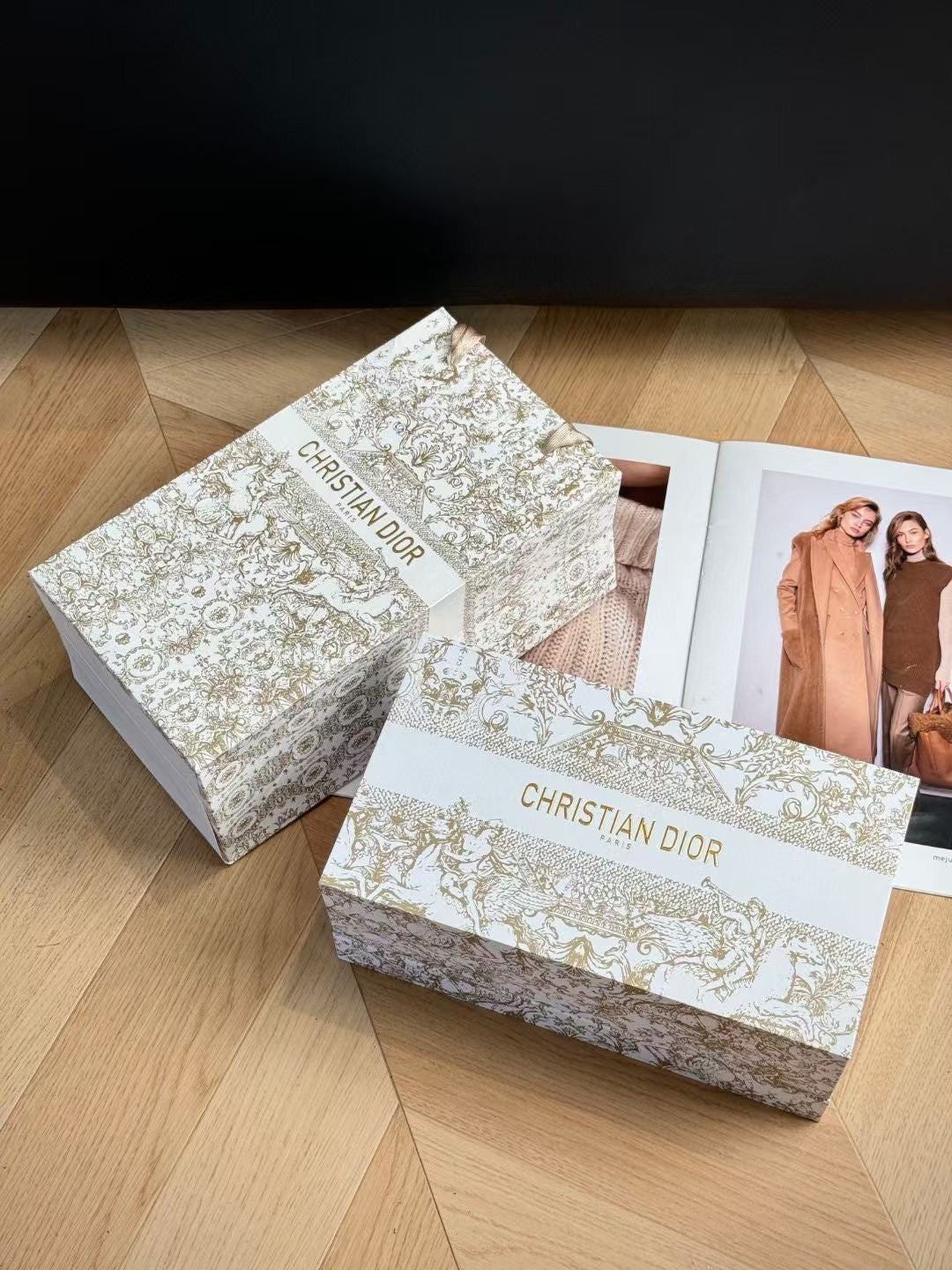 Dior Holiday Candle Set