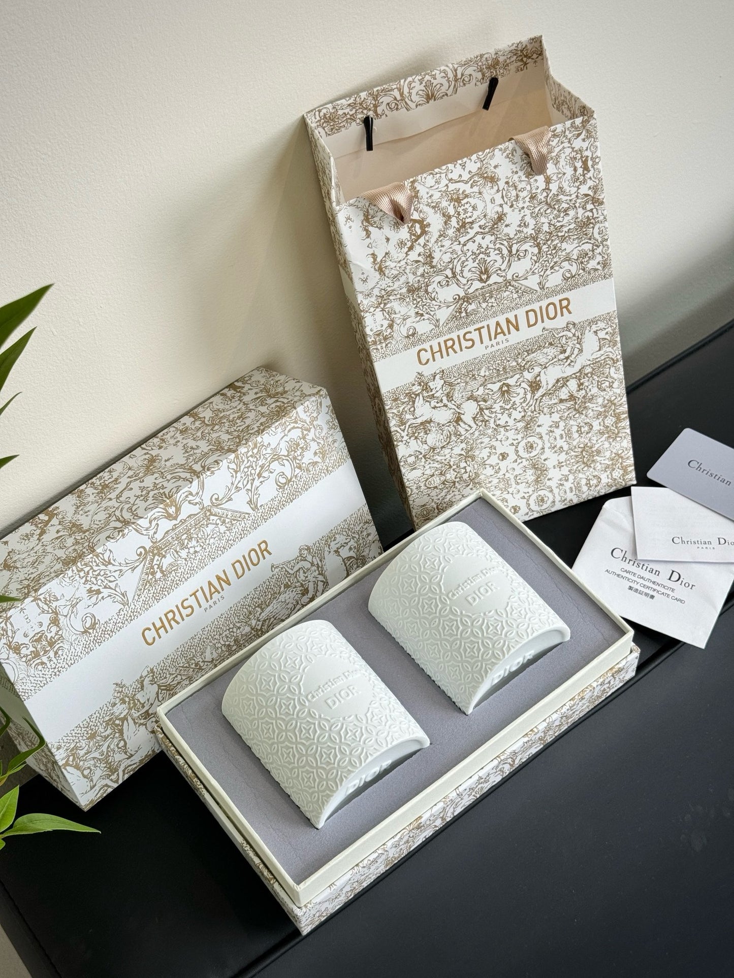 Dior Holiday Candle Set