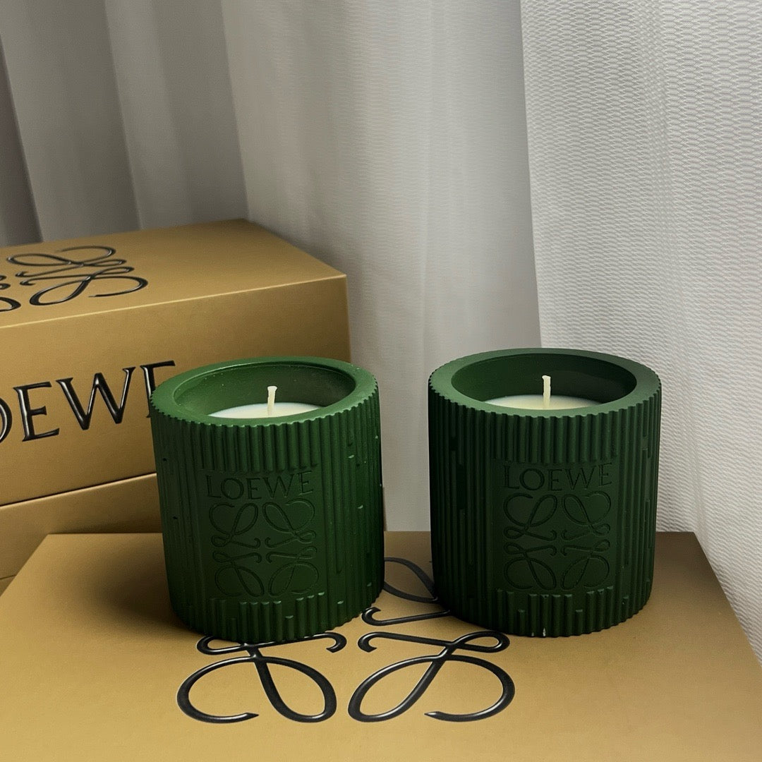 Loewe Holiday Candle Collection