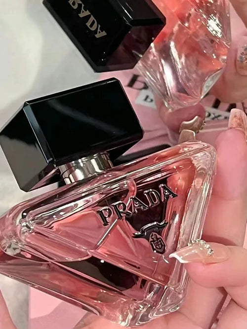 Prada Paradoxe