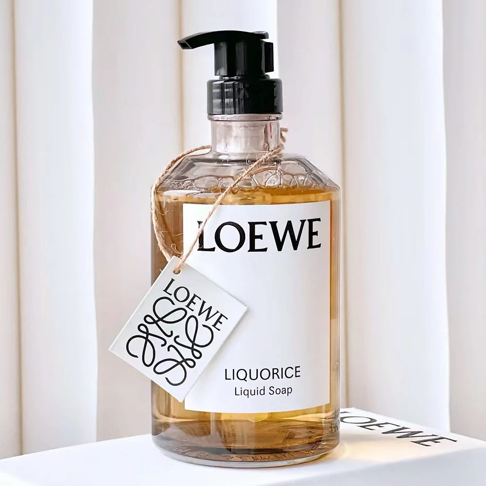 ボディソープ LOEWE Liquorice Liquid Soap 500ml Loewe Liquid Hand Soap – LoveScent