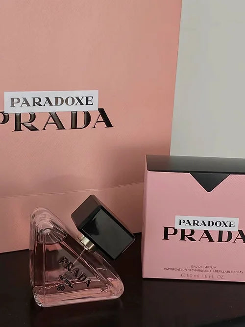 Prada Paradoxe