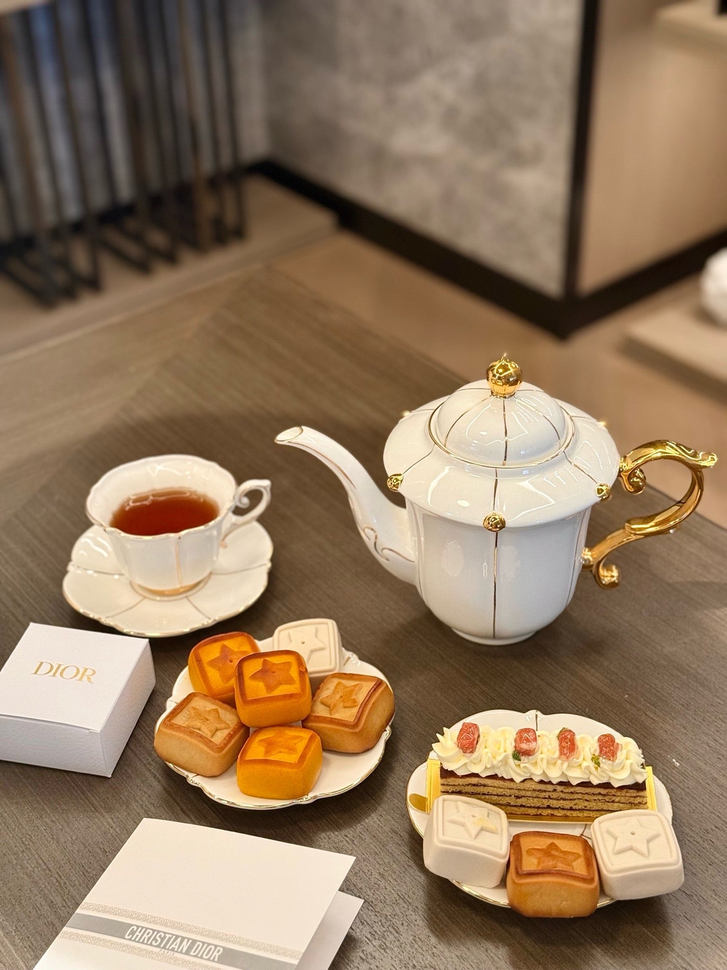 Dior Mooncake Gift Set