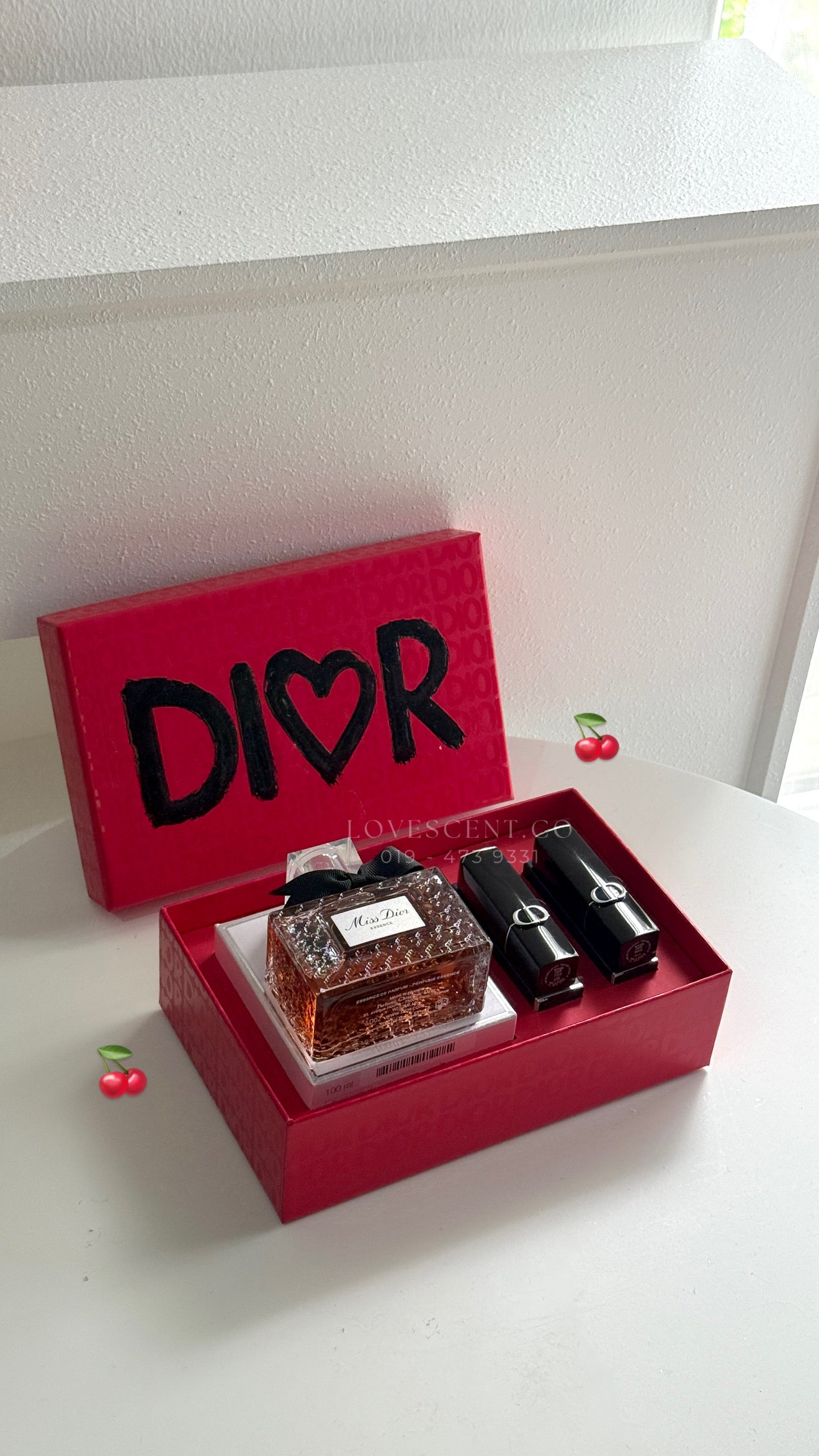 Miss Dior Essence Lipstick Set