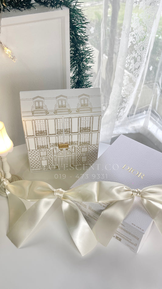 Dior Holiday Montaigne Castle Set