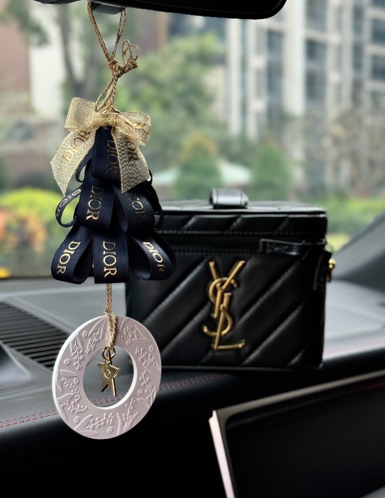 Dior New Christmas Lucky Charm Diffuser