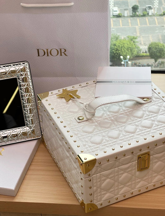 Dior Mooncake Gift Set