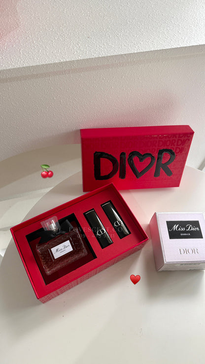 Miss Dior Essence Lipstick Set