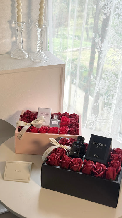 Be Mine Valentines 💌 Flower Box Set