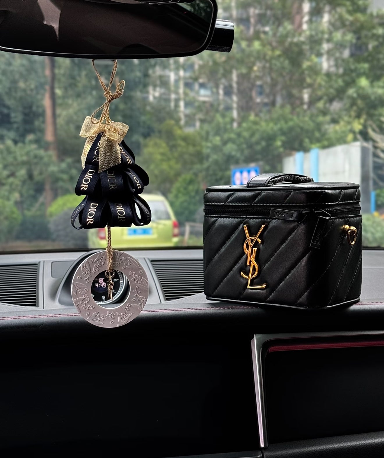 Dior New Christmas Lucky Charm Diffuser