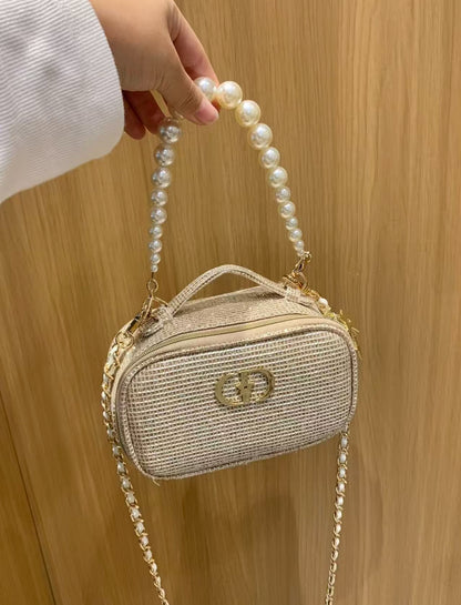 Dior Holiday Exclusive Beauty Bag