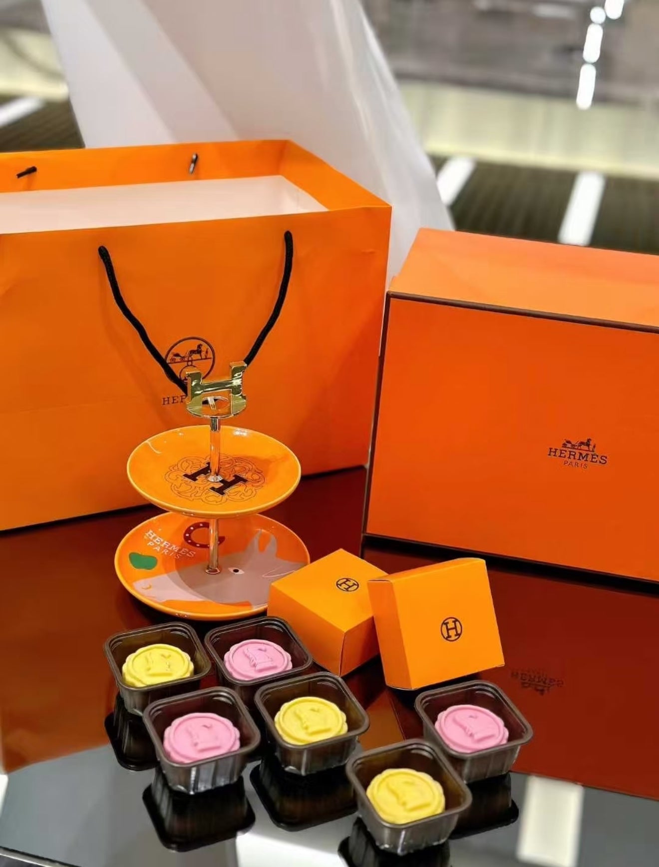 Hermes Mooncake Gift Set