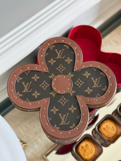 LV Mooncake Gift Set