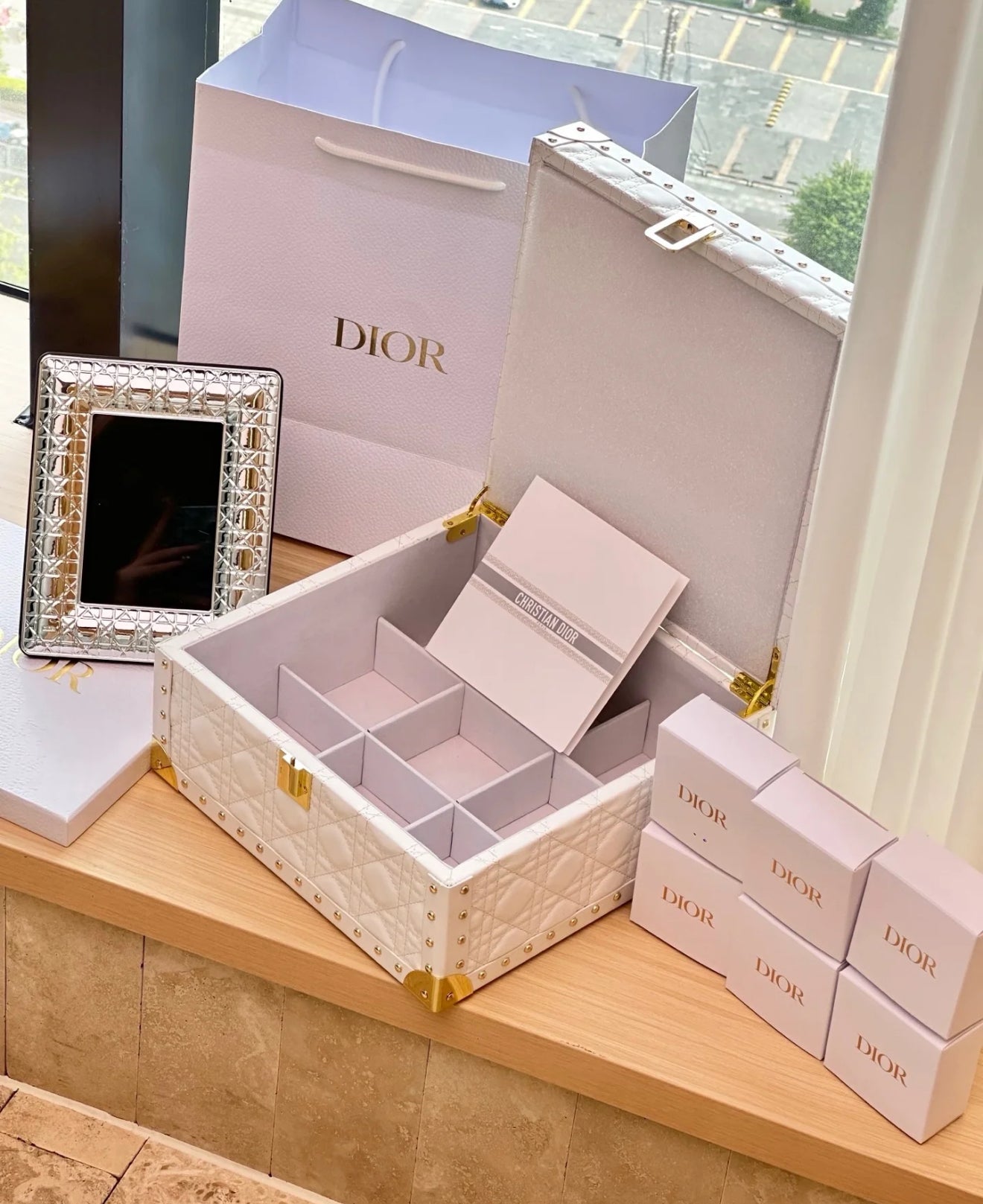 Dior Mooncake Gift Set