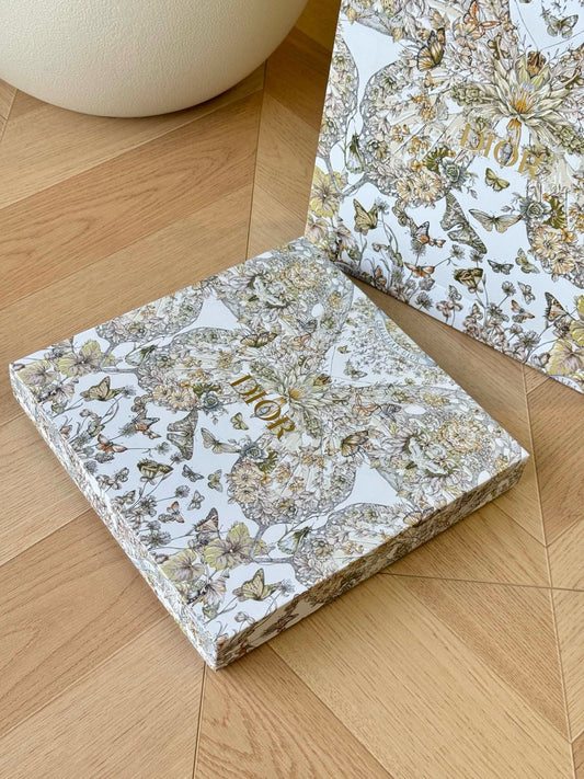 Dior Holiday Notebook Set