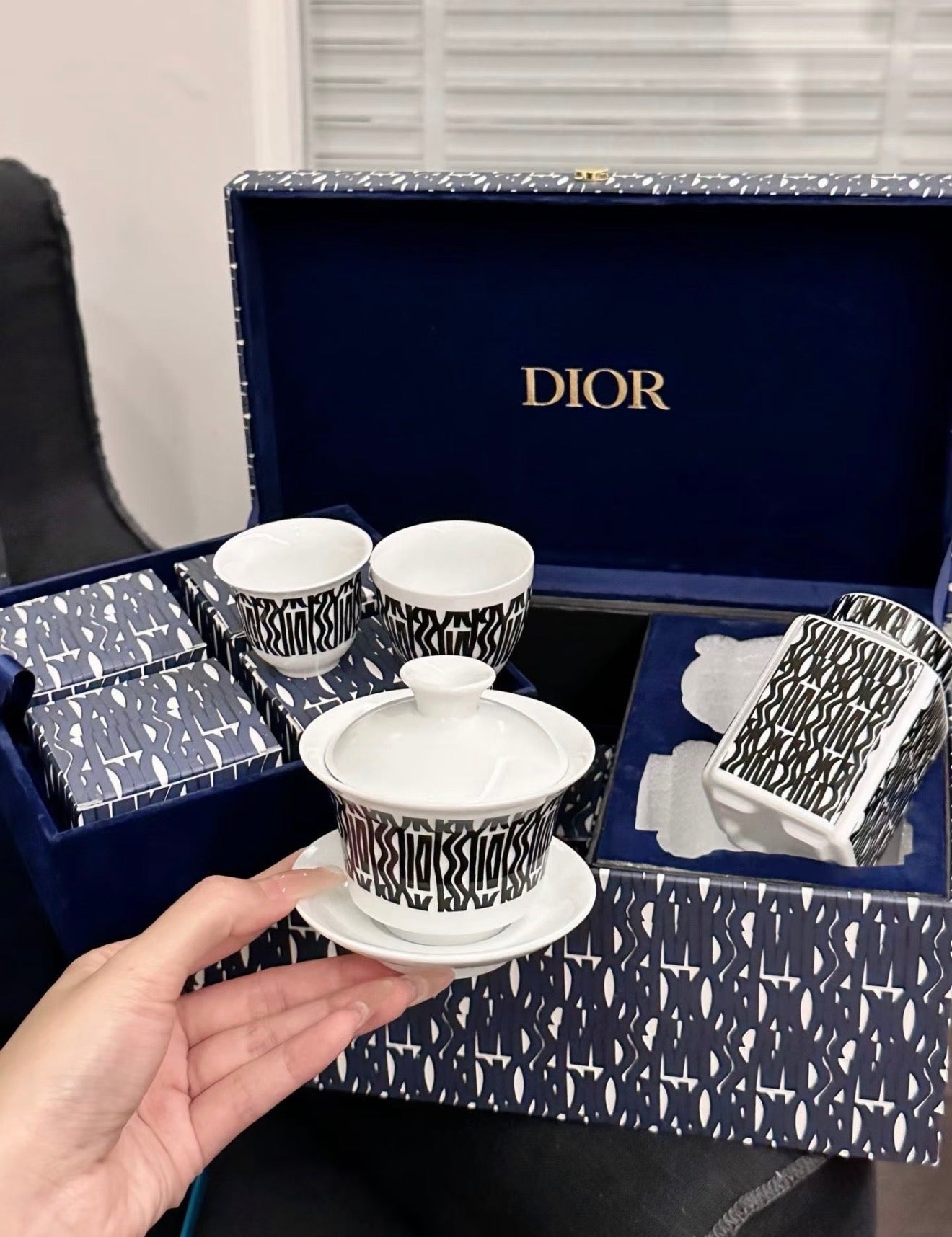 Dior Tea MoonCake Gift Set