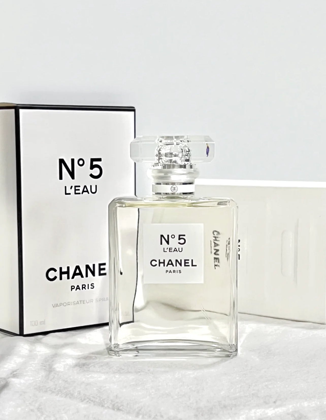 N°5 L'EAU CHANEL 100ml ギフトボックス付き Chanel N5 L'eau – LoveScent