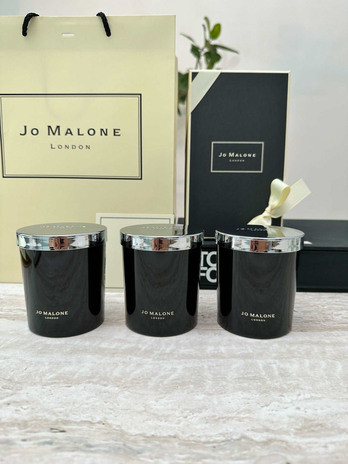 Jo Malone Intense Candle